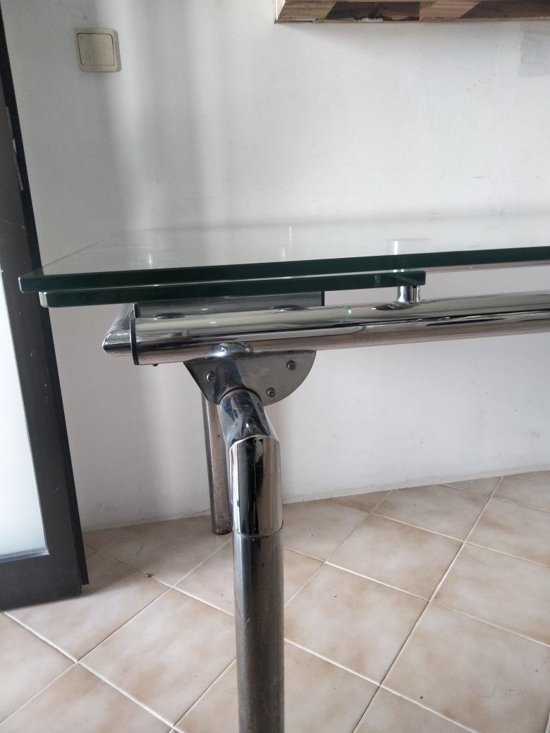 Mesa de vidro temperado