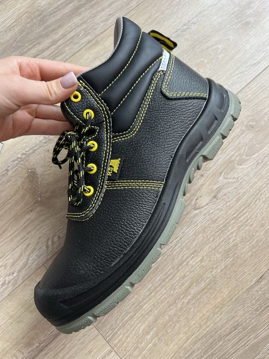 Нове зимове тактичне взуття • Для військових • Розмір 42–44