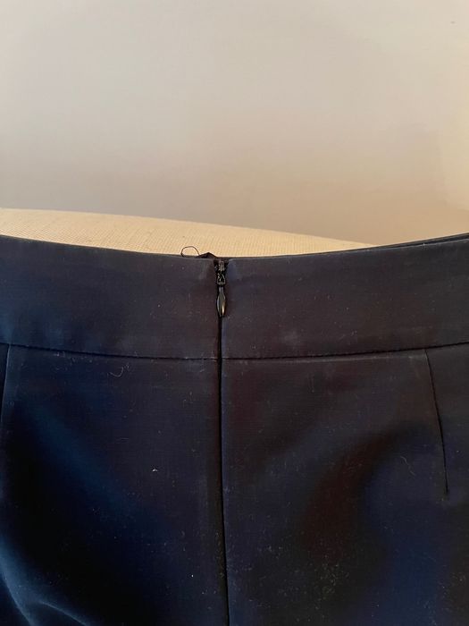 Спідниця чорна, класична