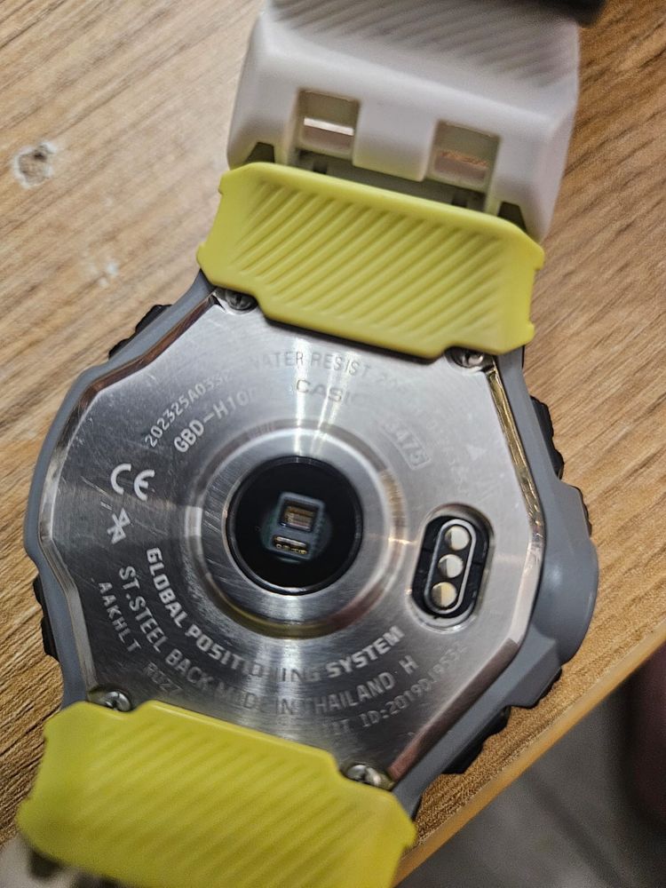 Casio. G shock GBD  h1000