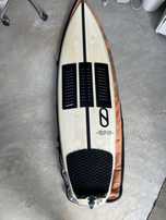 Firewire Sci-Fi 2.0 5’8 – Bom estado