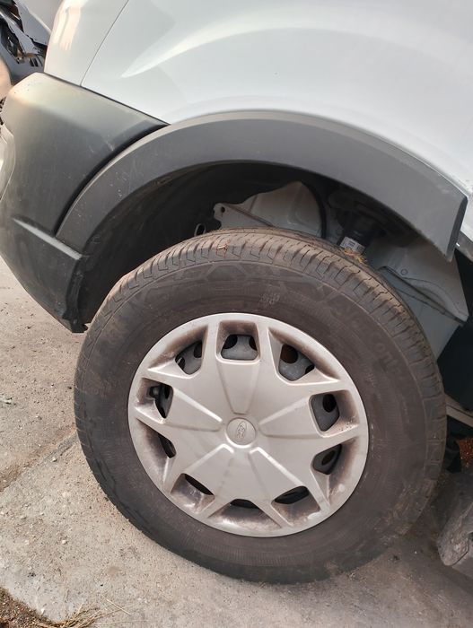 Zwrotnica Macpherson amortyzator ford transit Mk8 2.0 TDCi 23rok Lewy