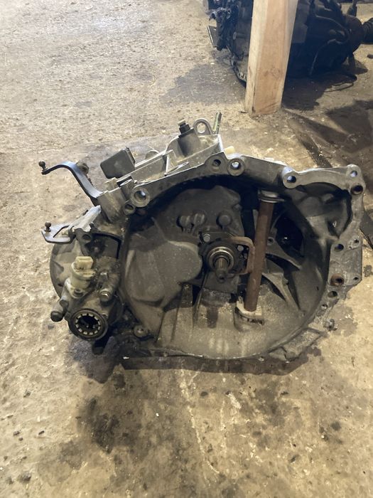 МКПП Citroen Berlingo / Peugeot Partner 1.9 D (96-03) 20TB12