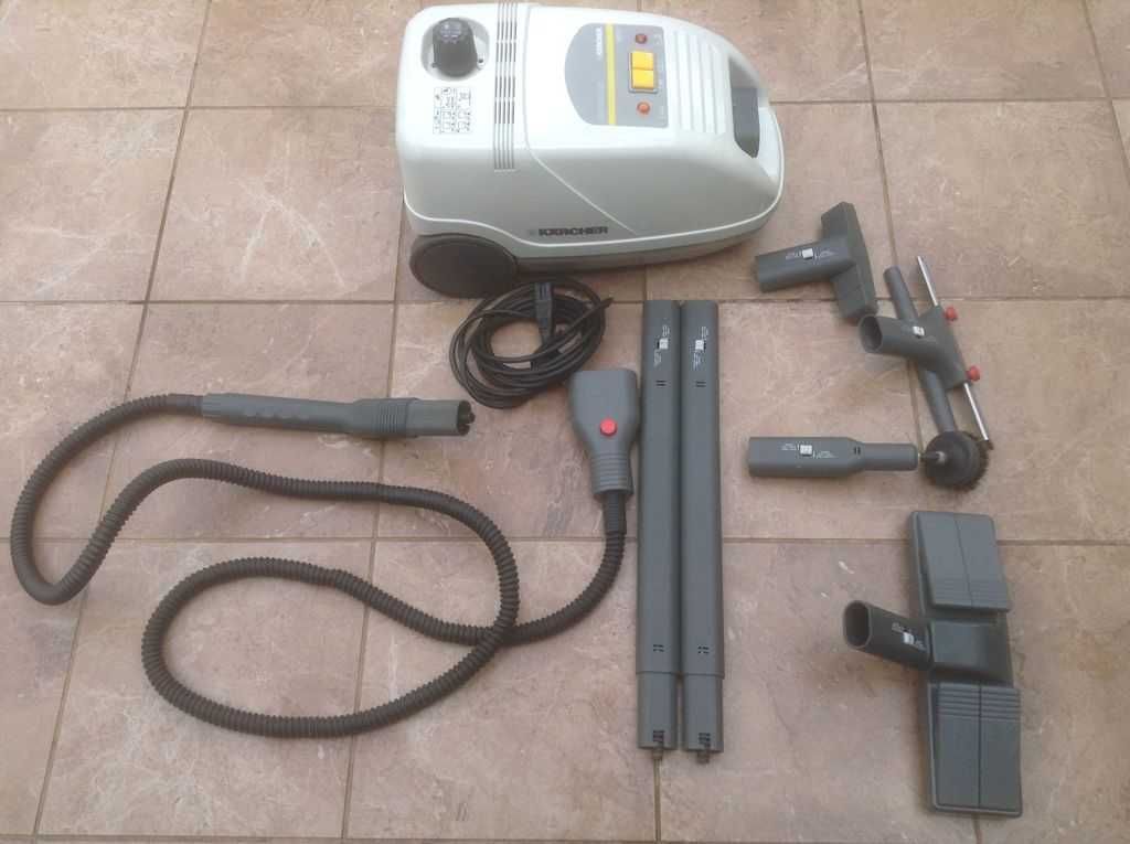 KARCHER Vaporapid- parowacz do czyszczenia dywanów i mycia okien.