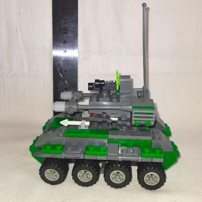 Конструктор Танк, БТР с базуками, военная серия Transformers 133 дет.