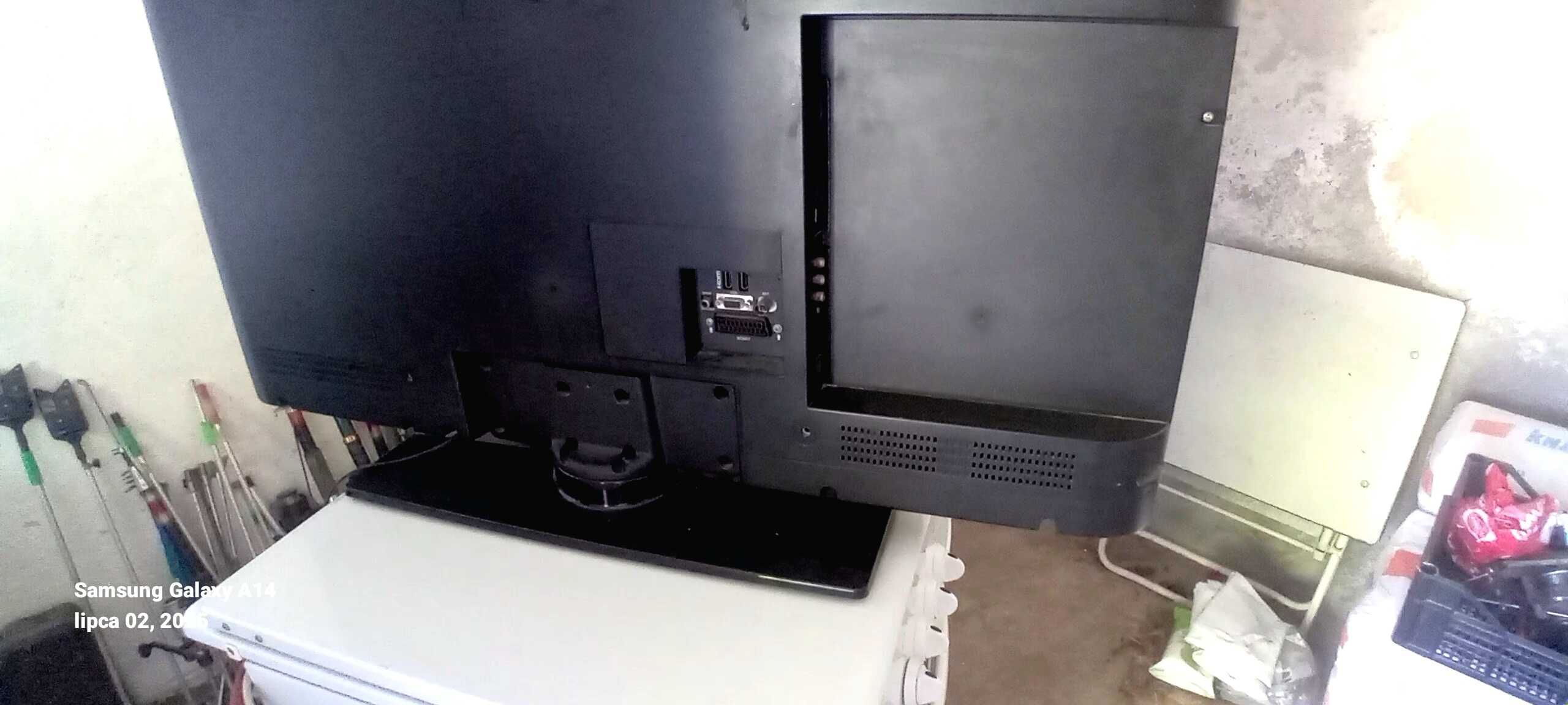 Telwizor SHARP 42LE510E. Full-HD 1920x1080-na cześci lub do naprawy.