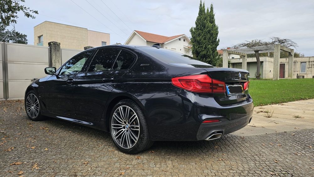 BMW  530 e pak M