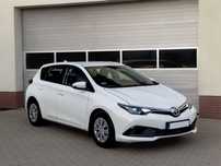 Wynajem samochodów Toyota Auris LPG wypozyczalnia aut najem skoda