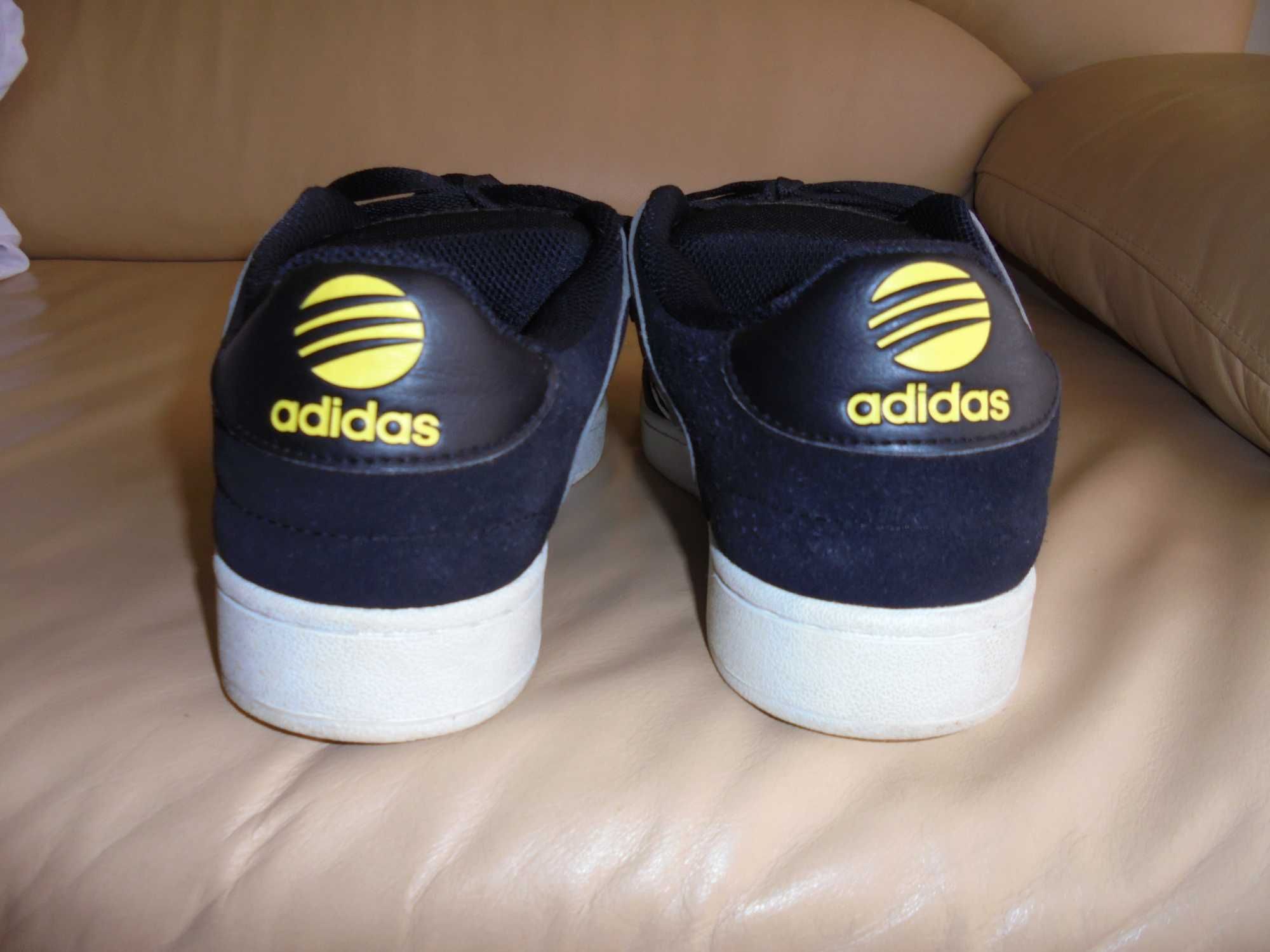 sapatilhas de homem da marca adidas