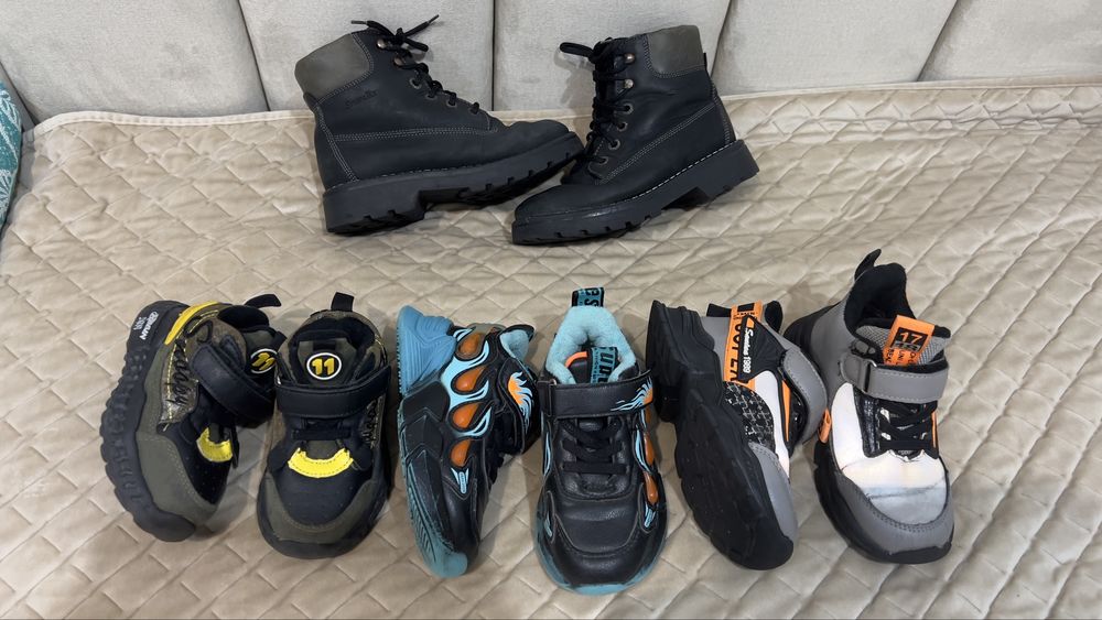 Гортай Кросовки демісезоннє взуття  nike adidas 23,26,27,28,31