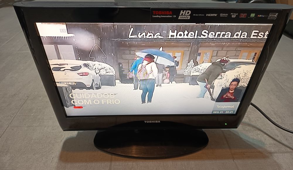 Tv Toshiba Hd 19"