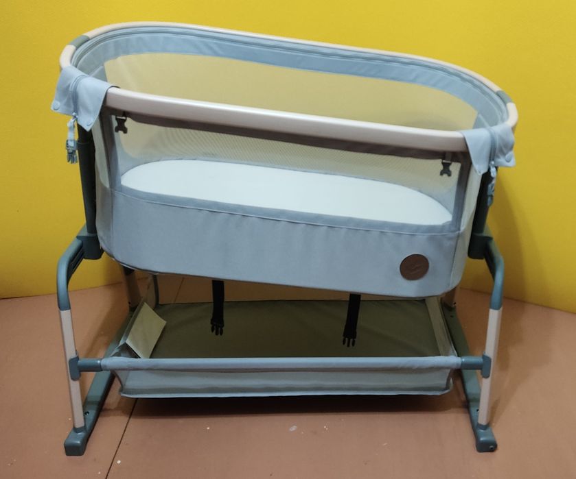 Ліжечко дитяче прямокутне приставне Maxi-Cosi Iora Air Beyond Grey