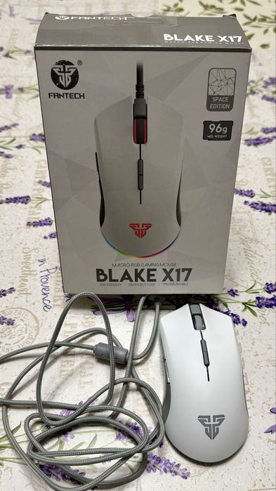 Myszka gamingowa Blake X17 – precyzyjna, podświetlana