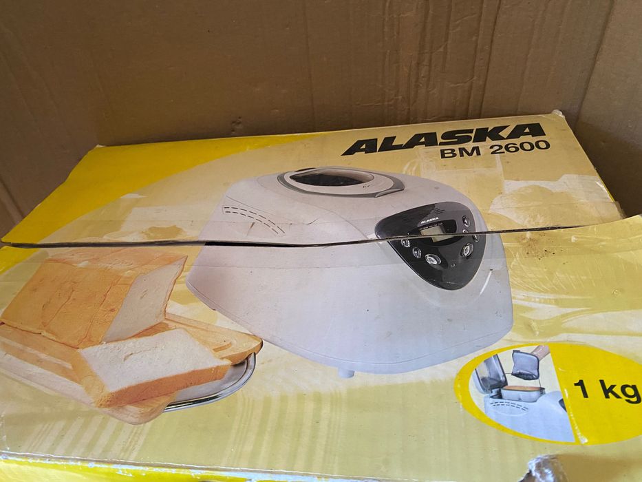 Máquina de fazer pão de 1 kg - Nova