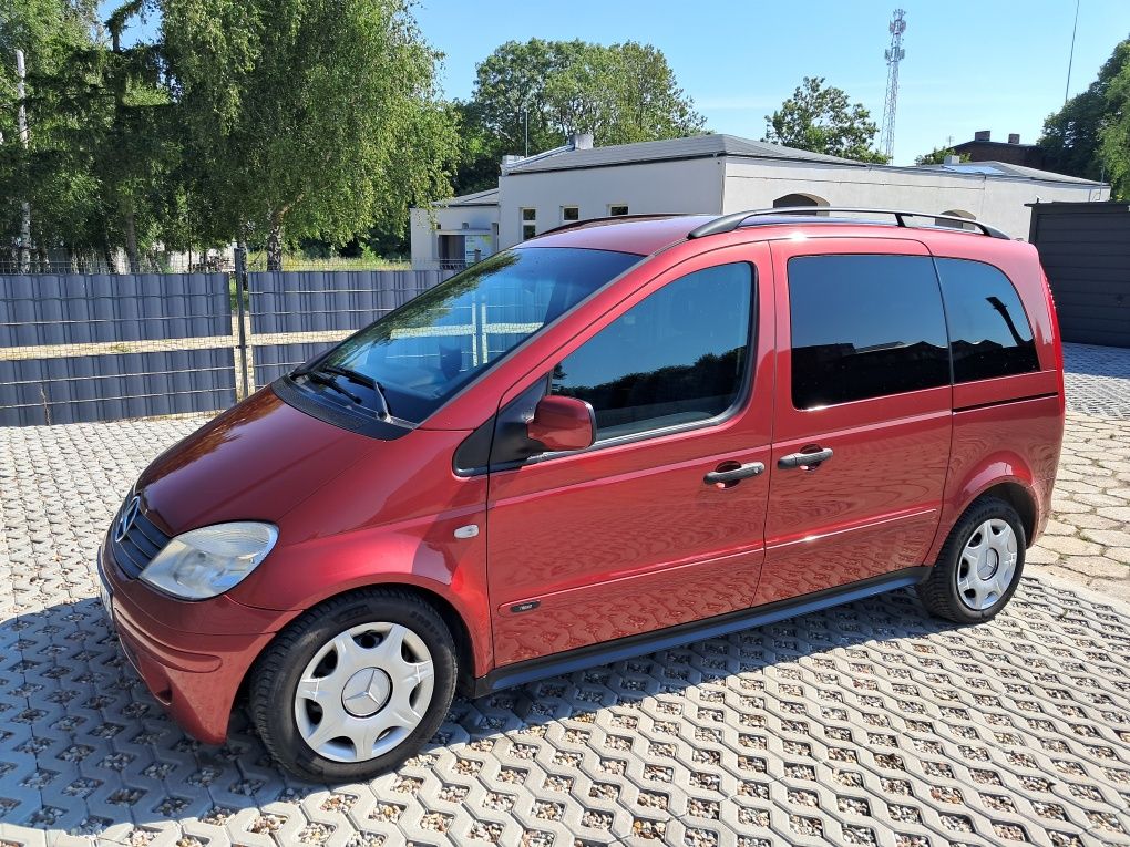Mercedes Vaneo 1.7 CDI 2004r. z automatyczną skrzynią biegów.
