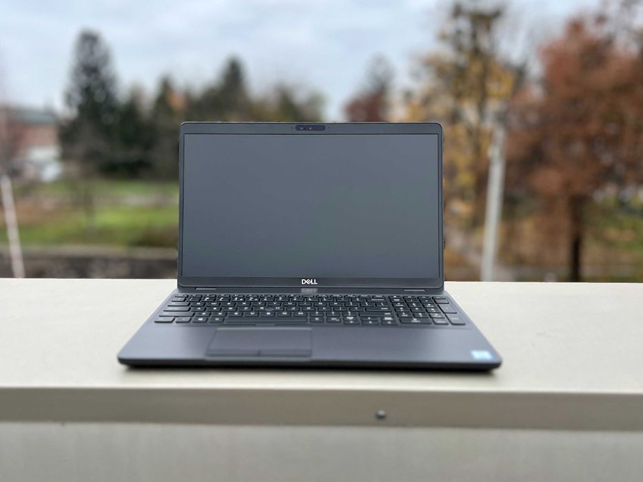 Ноутбук Dell Latitude 5500/i5-8265U/16GB DDR4/SSD 256GB/15.6"FHD IPS
