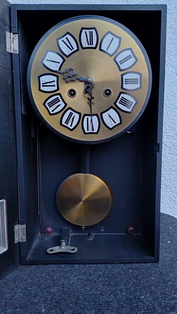 Zegar ścienny vintage PRL Predom Metron Z-241 retro drewniany