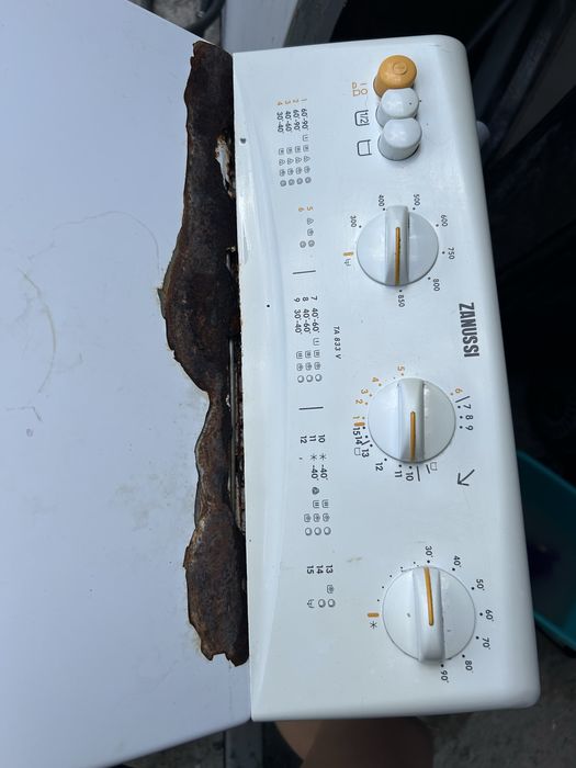 Стиральная машина zanussi