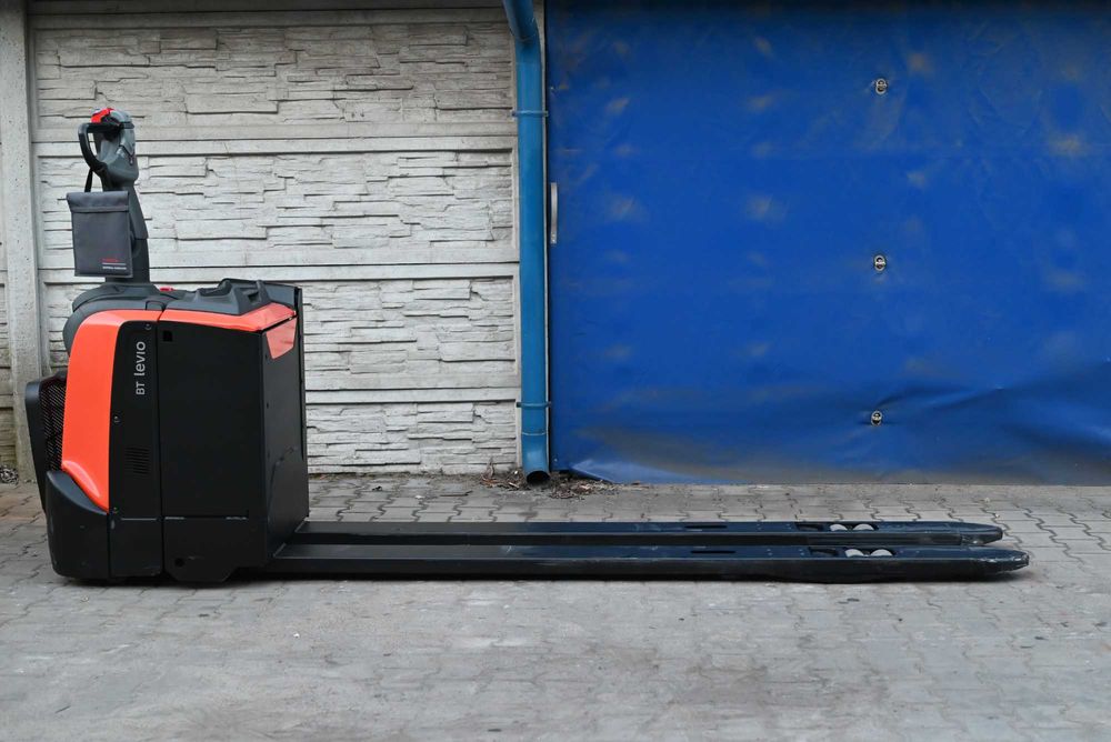 Paleciak elektryczny Toyota BT LPE 200  2000kg 2018 rok FHP 317
