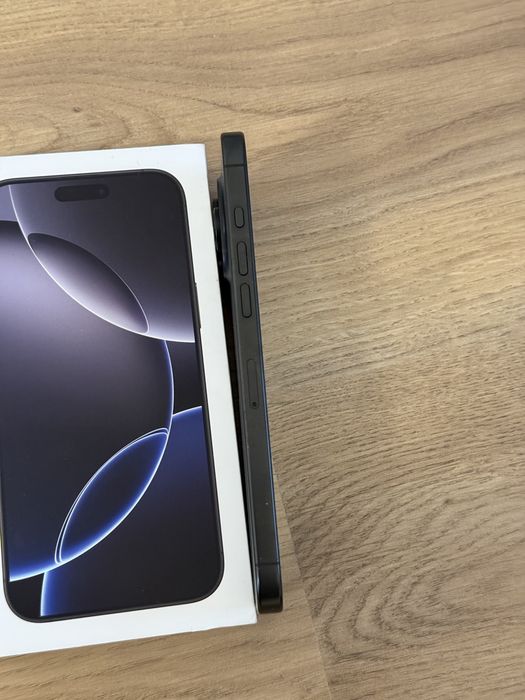 Apple iPhone 16 Pro Max 256GB Black Titanium