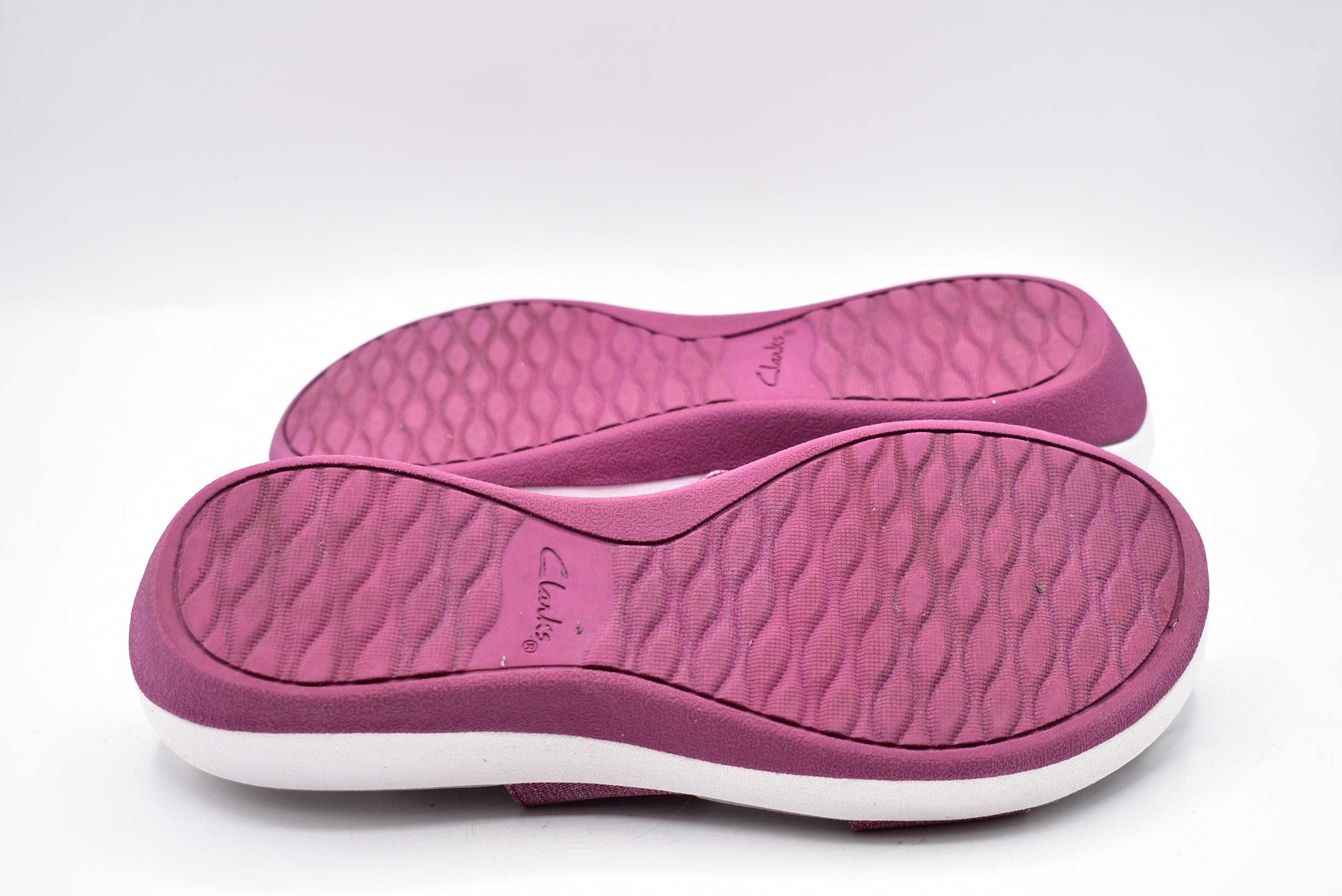 Sandały Clarks - Cloudsteppers ( 39 )