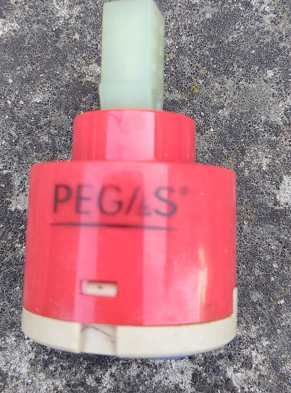 Новий картридж Pegas