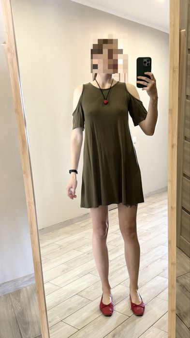 Сукня PULL&BEAR коротка, оливкового кольору