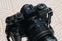 Fujifilm X-T10 + XF 18–55mm | Uszkodzony aparat Fuji z obiektywem
