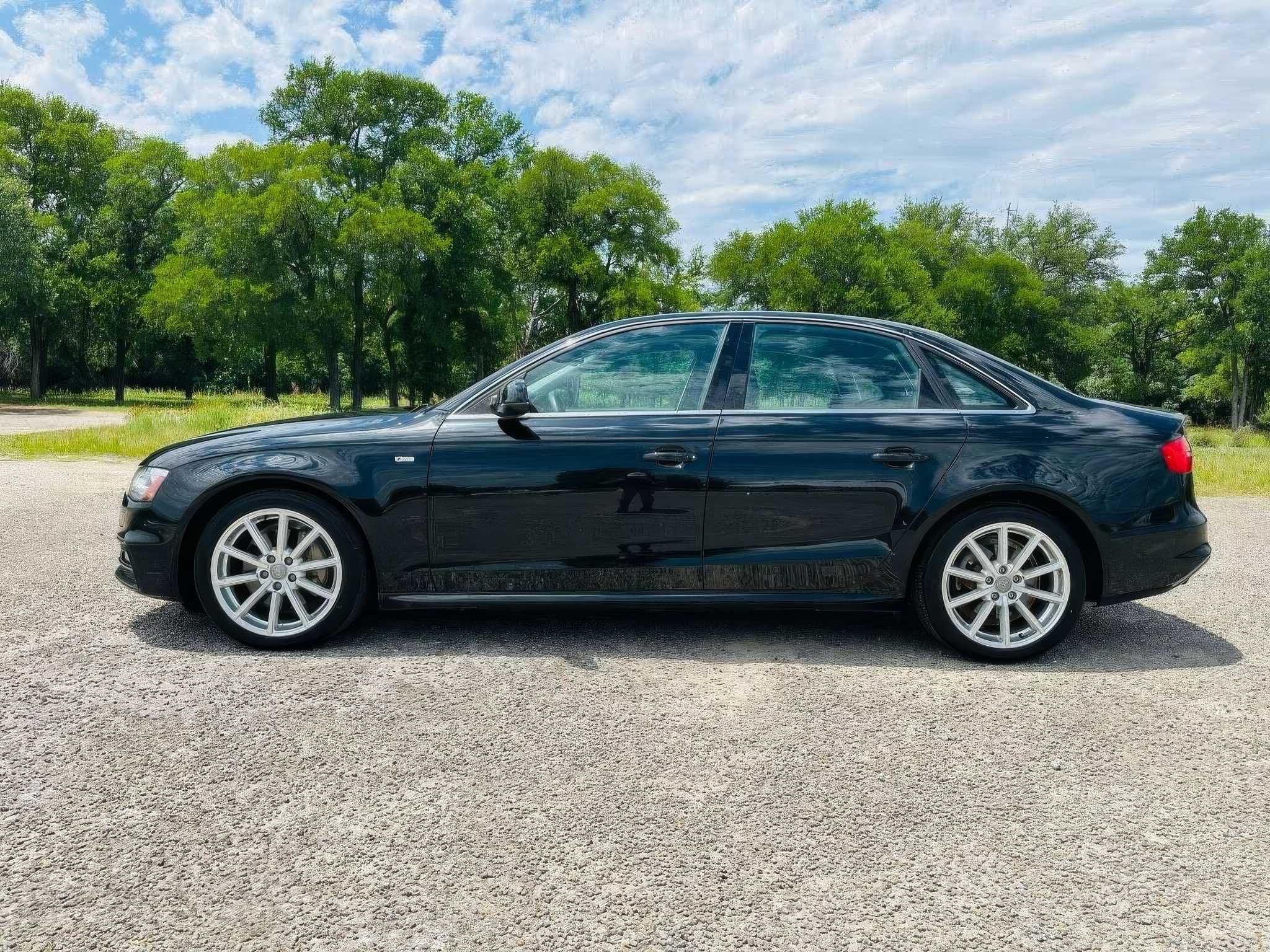 2015 Audi A4 quattro Premium Plus