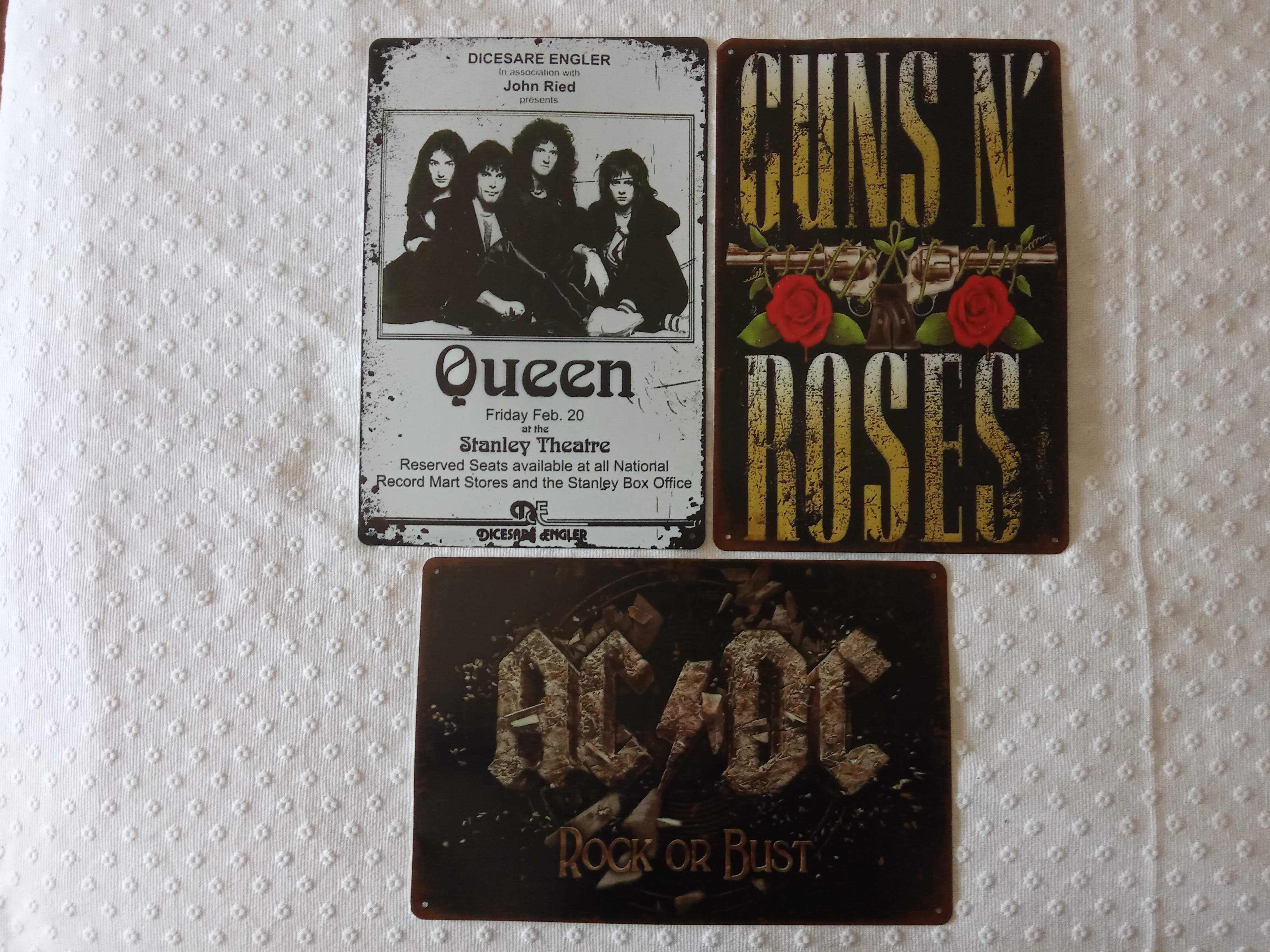 Placas Decorativas em Metal - Queen/Guns N Roses/ACDC