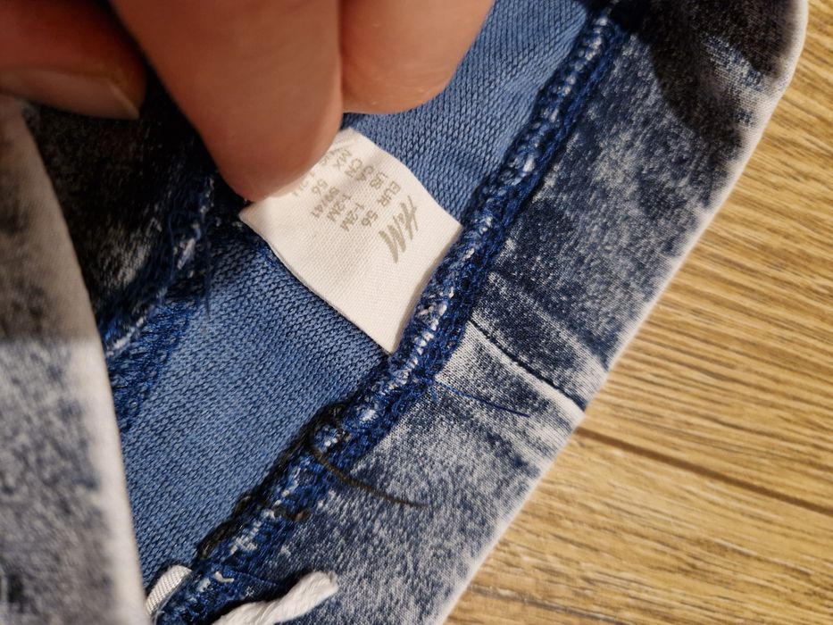 Zestaw dla młodszej siostry Fabryka Bodziaków H&M