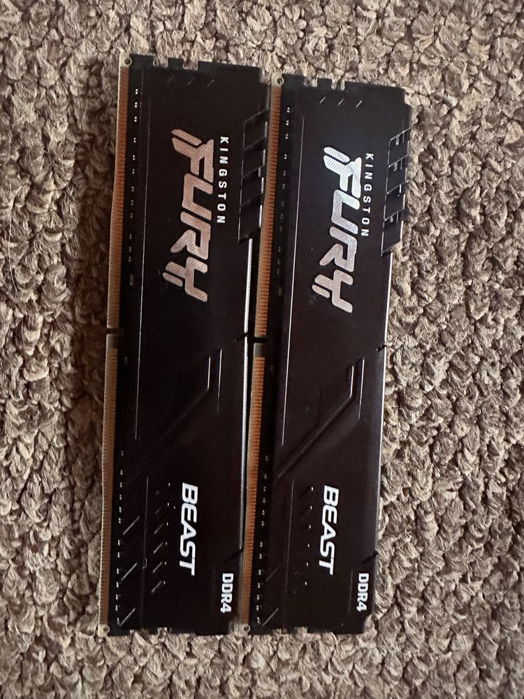 ОЗУ Kingston Fury DDR4 16GB комплект