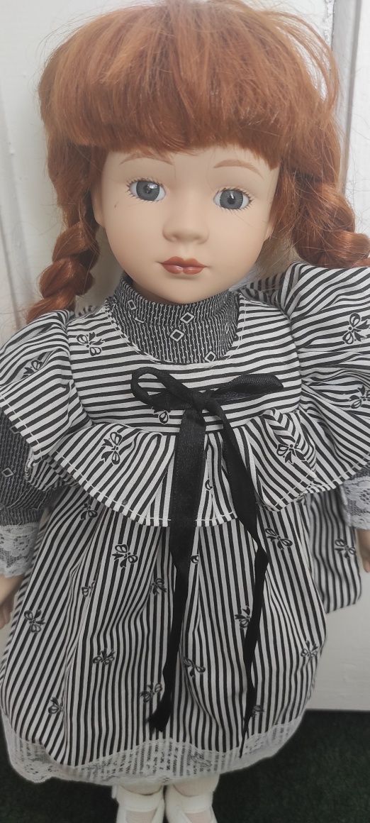 Красивые фарфоровые куклы 40 см