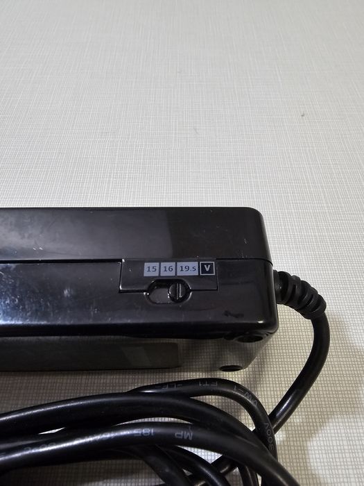 Блок питания/зарядное Trust 15-19,5V для ноутбука