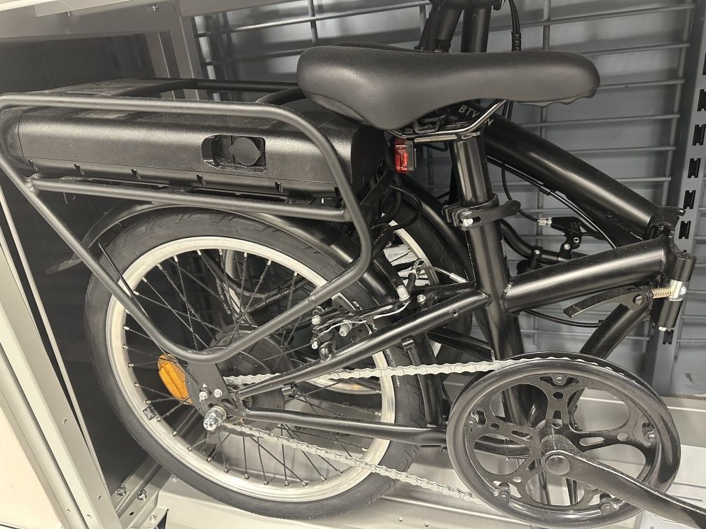 Bicicleta electrica dobrável DECLATLON  com FACTURA 5 dias uso