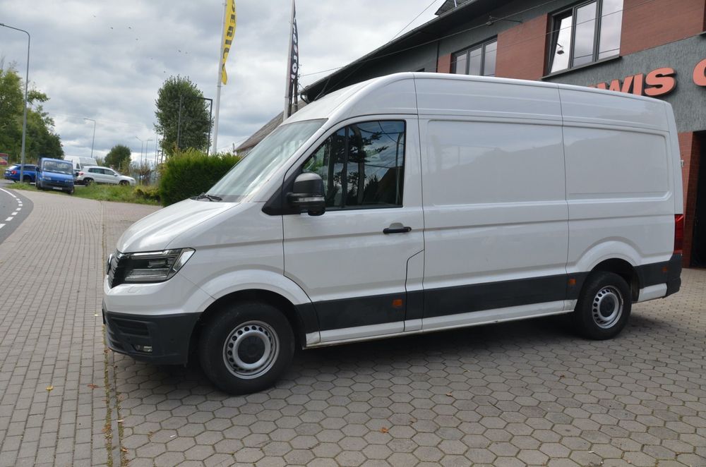 Volkswagen crafter  lampy led , line asist ,,klima itd