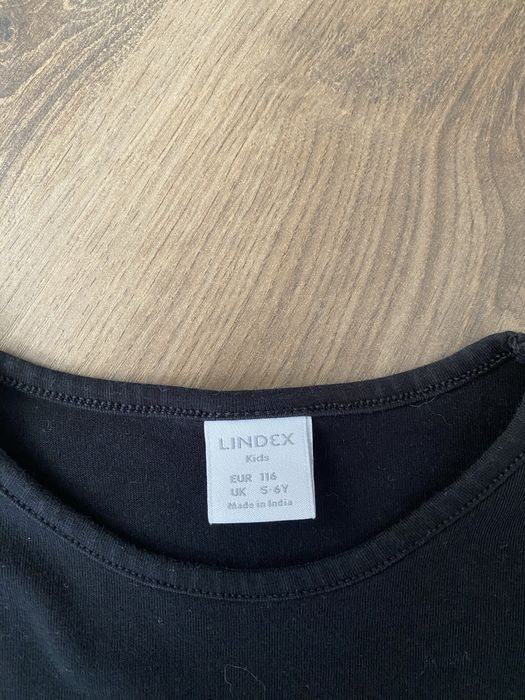 Стильний лонгслів з аплікацією з блискіток Lindex стан НОВОГО