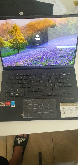 Laptop Asus Zenbook 14 OLED AMD r5 16gb 512 gb ssd