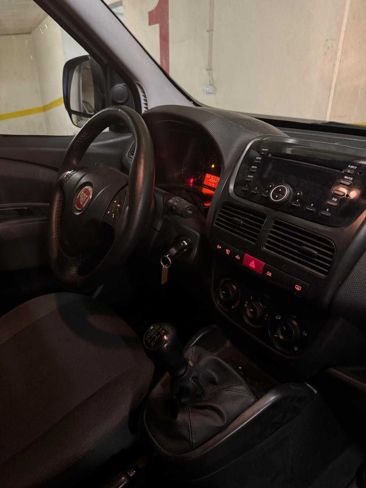 Fiat Doblo 1.3 - 2015