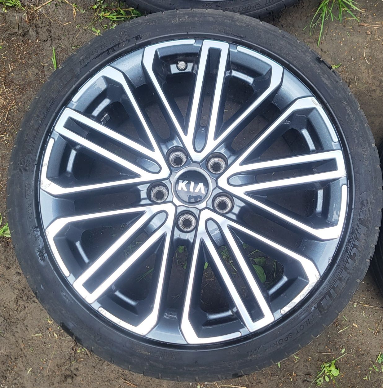 Koła felgi Kia Ceed Proceed 52910-J7500 GT Michelin 235/45/18