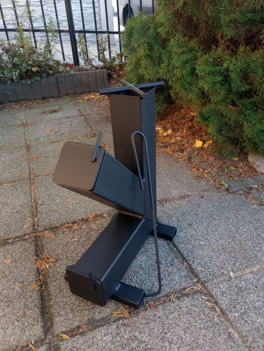 Piec piecyk rakietowy / kuchenka turystyczna 80x80x3 + pogrzebacz