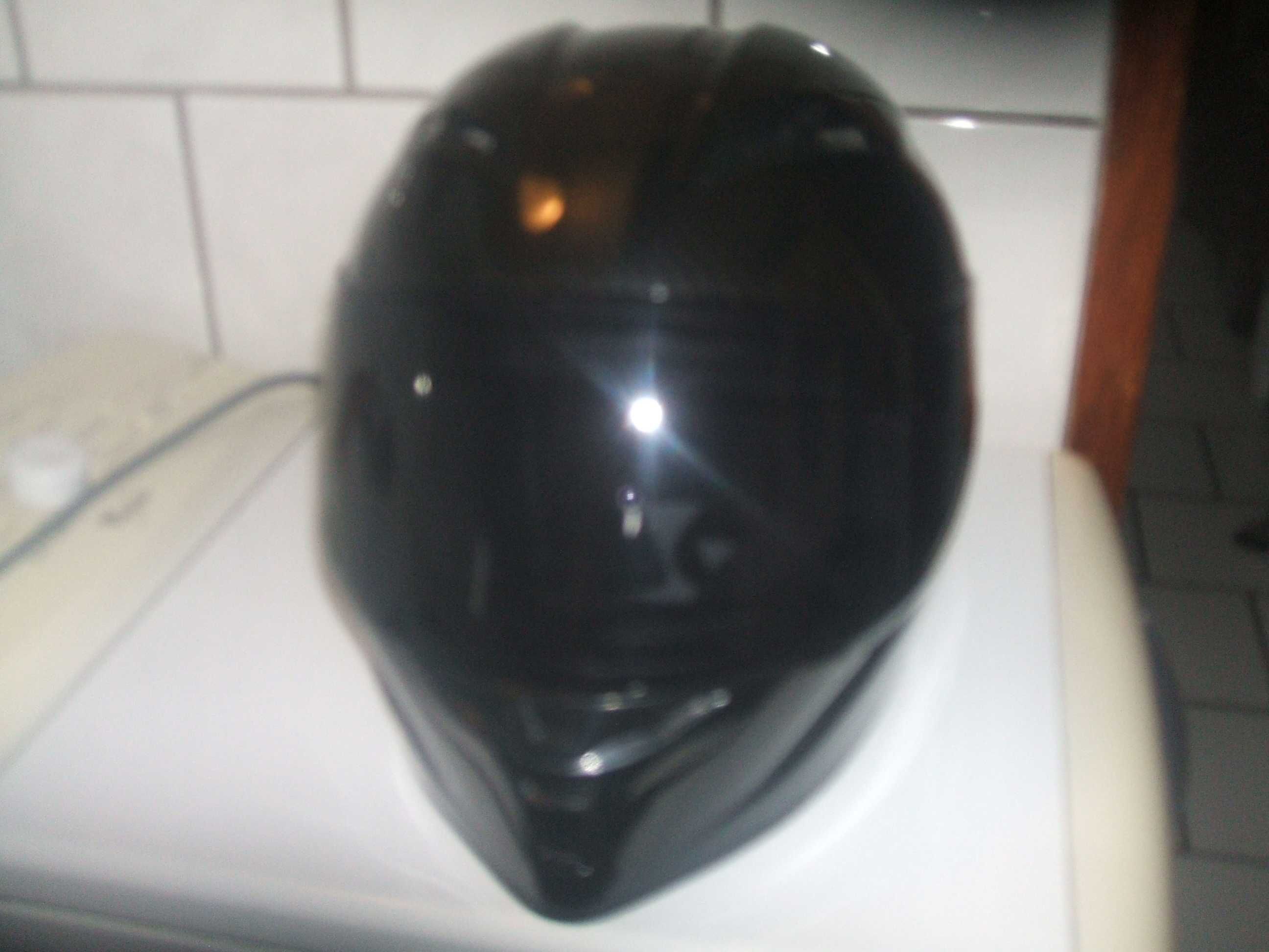 kask sportowy carbon, karbon