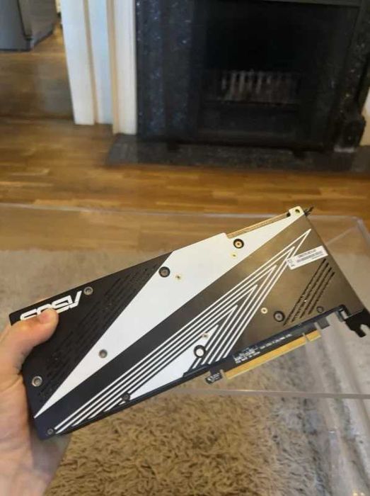 Продається відеокарта NVIDIA GeForce RTX 2070 (8GB GDDR6)