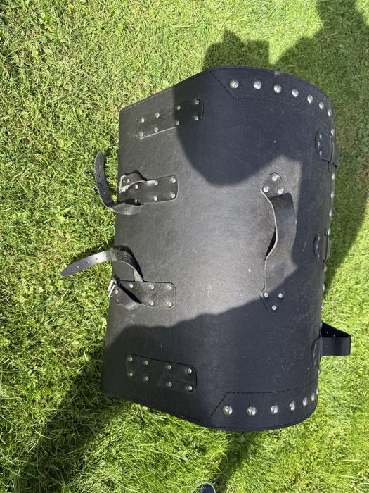 Suzuki vl 800 volusia   blotnik czesci sakwa wydech