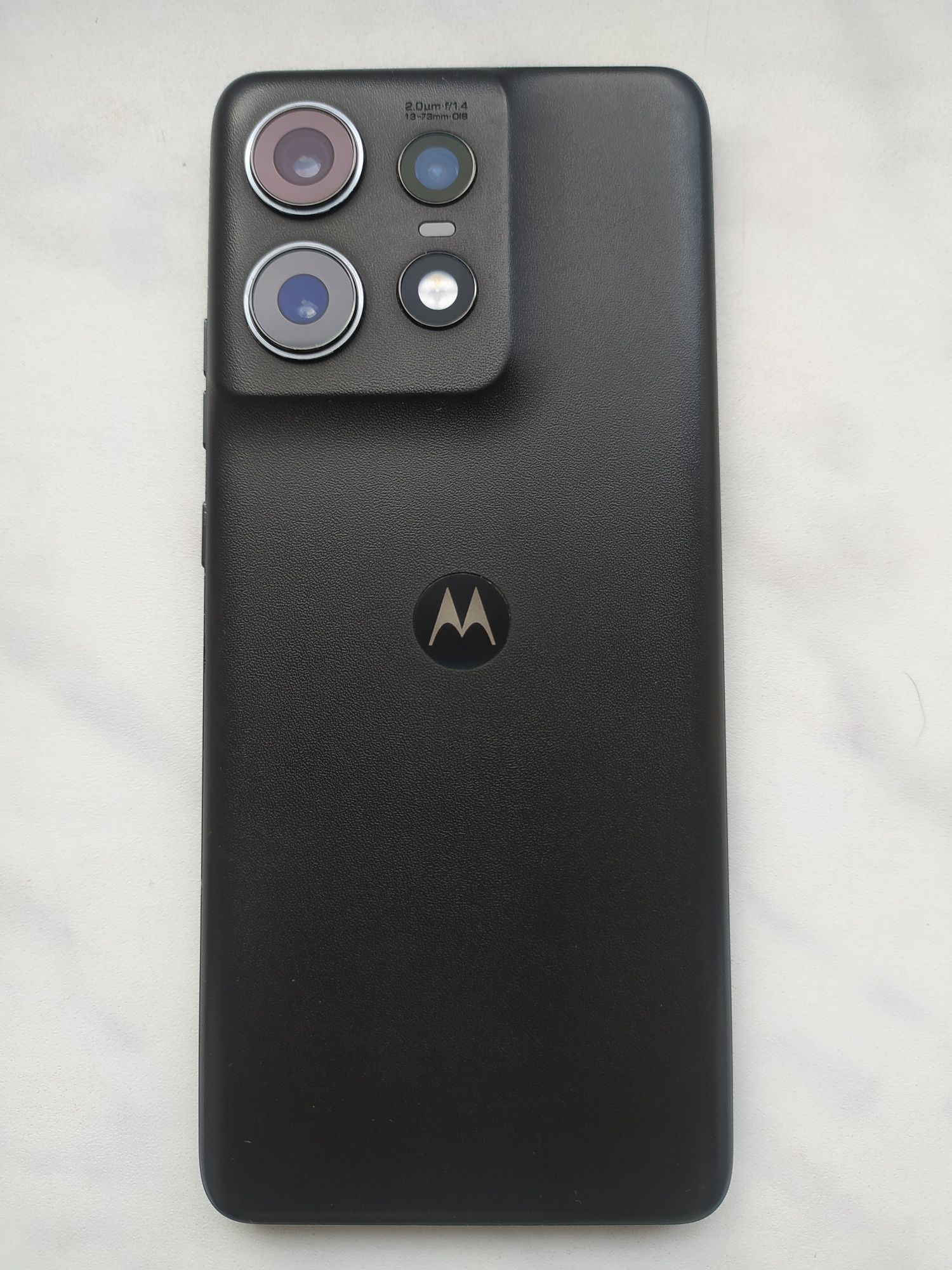 Motorola edge 50 pro 12/512