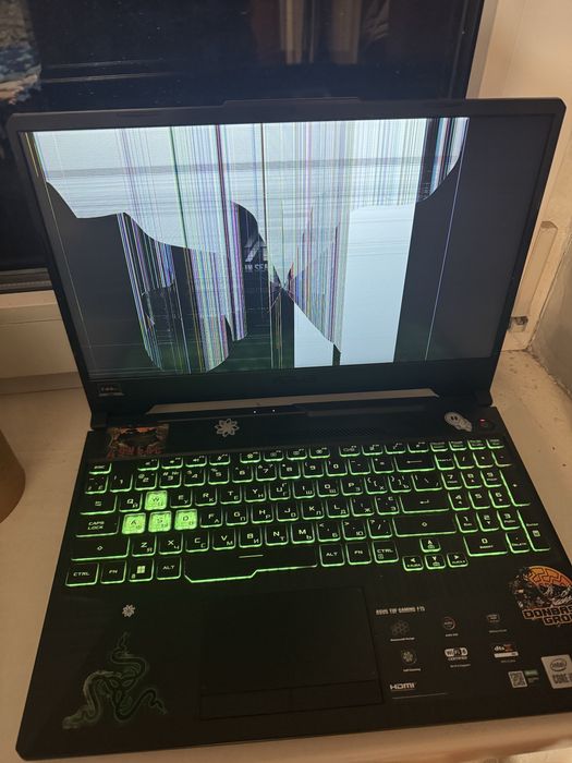 Asus tuf gaming (під заміну матрицю)