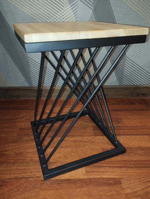 Стілець в стилі Loft