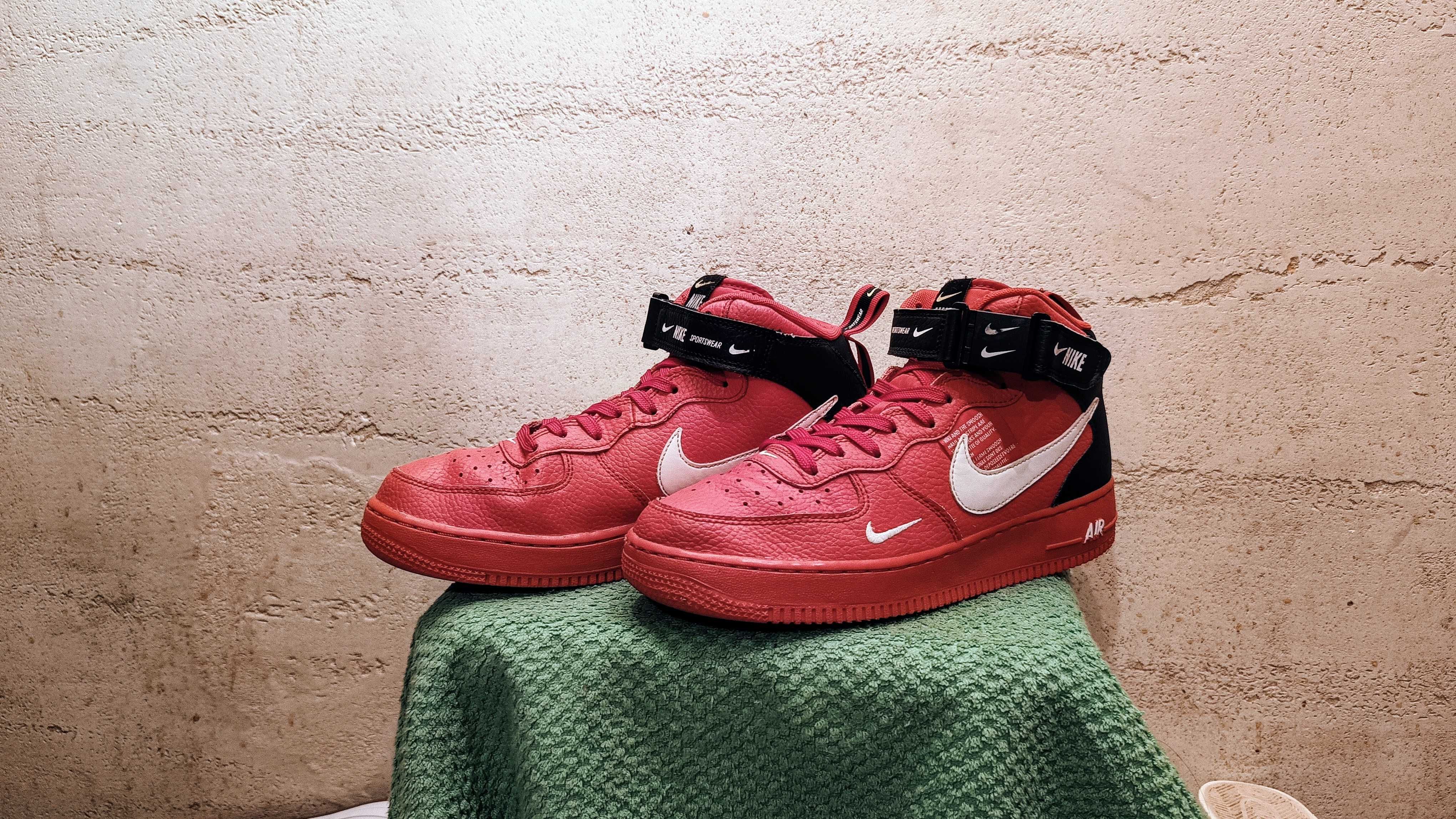 NIKE AIR FORCE 1 MID '07 LV8 r.42 skóra stan bardzo dobry