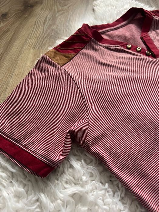 Młodzieżowy t-shirt