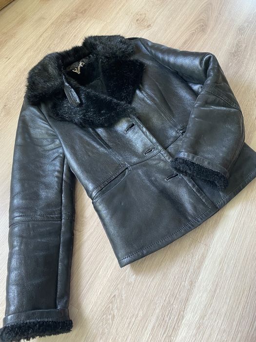 Продам дубленку женскую